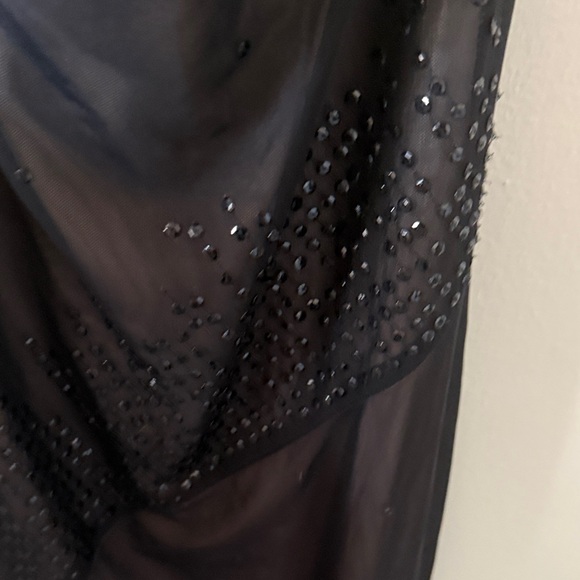 Elegant Black Slip Dress - Picture 7 of 7